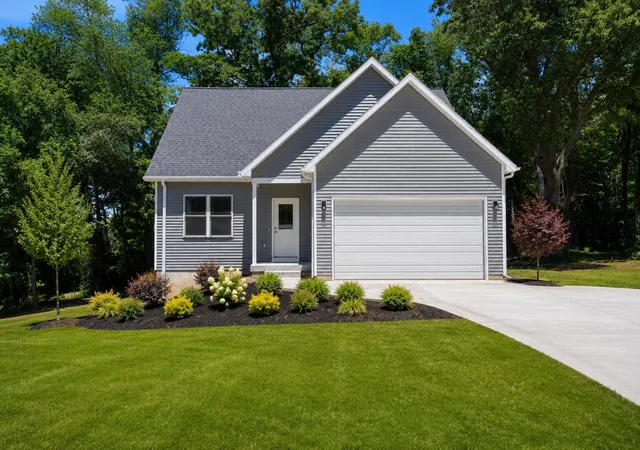 1st image of 1823 N Sutton Rd, Jackson, MI 49202 | MLS# 55026043439