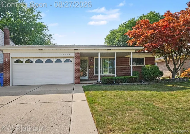 Photo 2 of Single family home for sale at 30323 Marrocco Dr, Warren City Macomb, MI 48088 | MLS# 20261065875 | Listing updated on 2026-09-04