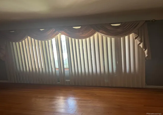 Photo 3 of Single family home for sale at 19031 Greenwald Dr, Southfield, MI 48075 | MLS# 20261065888 | Listing updated on 2026-08-19