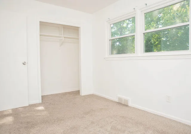 Photo 4 of Single family home for sale at 17685 Denby St, Redford, MI 48240 | MLS# 81026043452 | Listing updated on 2026-09-07