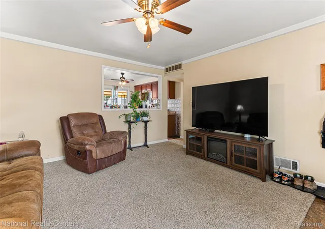 Photo 4 of Single family home for sale at 1721 S Walton St, Westland, MI 48186 | MLS# 20261065902 | Listing updated on 2026-09-12