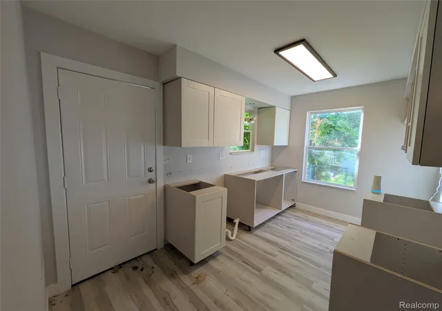 5th image of 4218 17Th St, Detroit City Wayne, MI 48208 | MLS# 20261065913