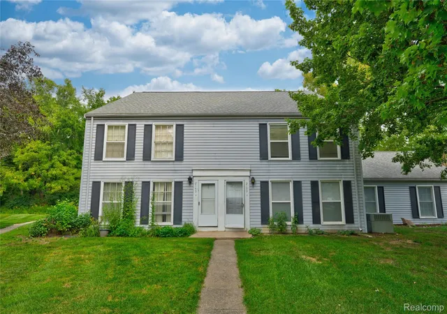 Photo 2 of Condo for sale at 2143 Painted Post Dr, Flint Charter Township Genesee, MI 48433 | MLS# 20261065912 | Listing updated on 2026-09-09