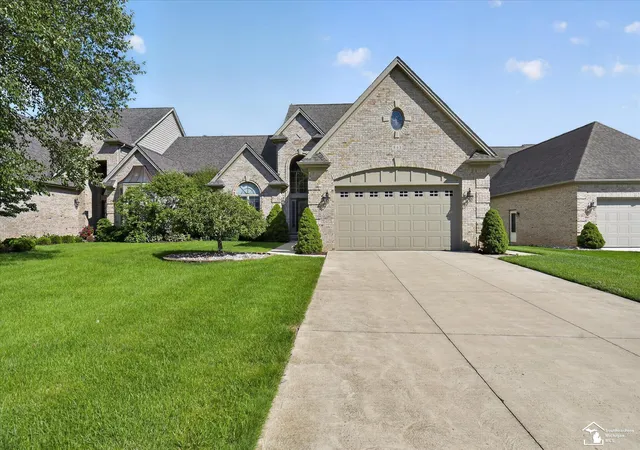 Photo 1 of Sale Pending at 945 Saint James Park Ave, Monroe, MI 48161 | MLS# 57050218962 | Listing updated on 2026-09-11