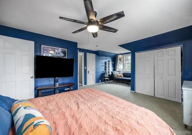 Photo 4 of Single family home for sale at 731 Spencer St, Ferndale, MI 48220 | MLS# 20261065924 | Listing updated on 2026-10-10