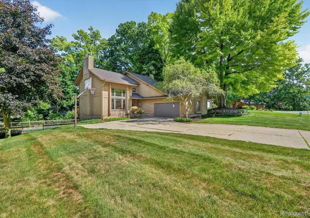 2nd image of 5954 Snow Apple Dr, Clarkston, MI 48346 | MLS# 20261065931