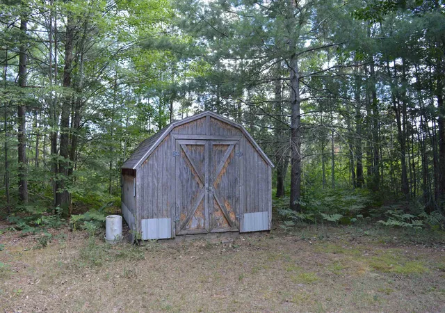 3rd image of 8430 Ne Grass Lake Rd, Excelsior Township Kalkaska, MI 49646 | MLS# 78080072502