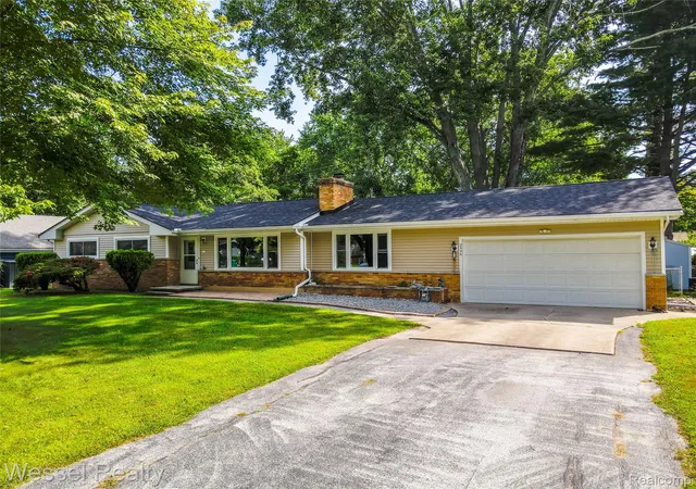 1st image of 2546 Oakwood Dr, Port Huron, MI 48060 | MLS# 20261065954