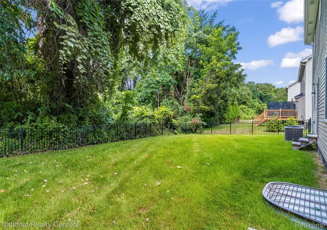 Photo 4 of Single family home for sale at 37638 N Dianne Ln, New Boston, MI 48164 | MLS# 20261065970 | Listing updated on 2026-09-12