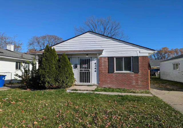 Photo 1 of Single family home for sale at 4344 Springle St, Detroit, MI 48215 | MLS# 58050218976 | Listing updated on 2026-09-11