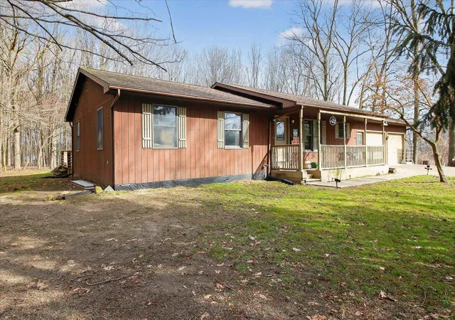 3rd image of 5383 N Rich Rd, Alma, MI 48801 | MLS# 79080072497