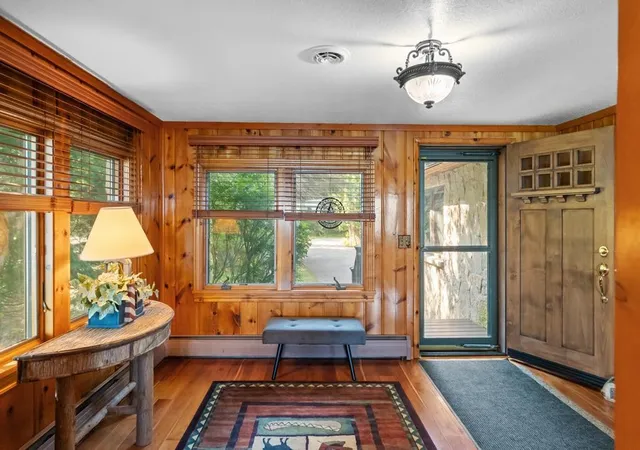 3rd image of 1308 Wenniway, Mackinaw City, MI 49701 | MLS# 78080072498