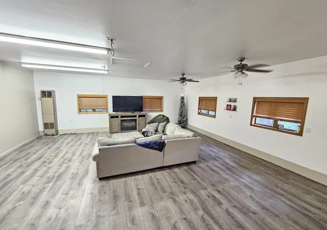 2nd image of 3963 Cadillac Rd, Farwell, MI 48622 | MLS# 78080072507