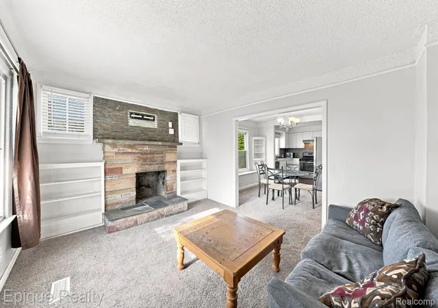 Photo 4 of Single family home for sale at 4003 Spruce St, Inkster, MI 48141 | MLS# 20261065976 | Listing updated on 2026-08-22