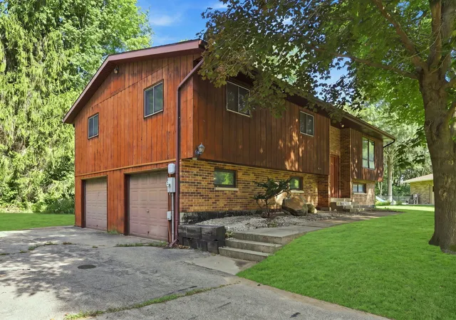 Photo 1 of Sale Pending at 6336 Sycamore, Coloma, MI 49038 | MLS# 69026043477 | Listing updated on 2026-08-21