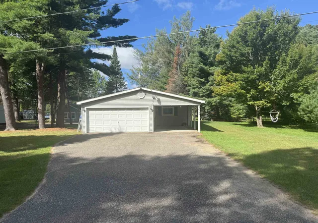 2nd image of 3048 Woodcock Wy, Prudenville, MI 48651 | MLS# 77080072510