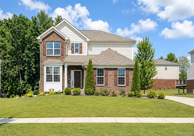 Photo 3 of Single family home for sale at 30081 Braeburn St, New Hudson, MI 48165 | MLS# 20261065985 | Listing updated on 2026-09-12