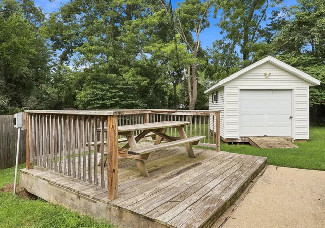 31st image of 816 Totomee Ln, Niles, MI 49120 | MLS# 69026043508