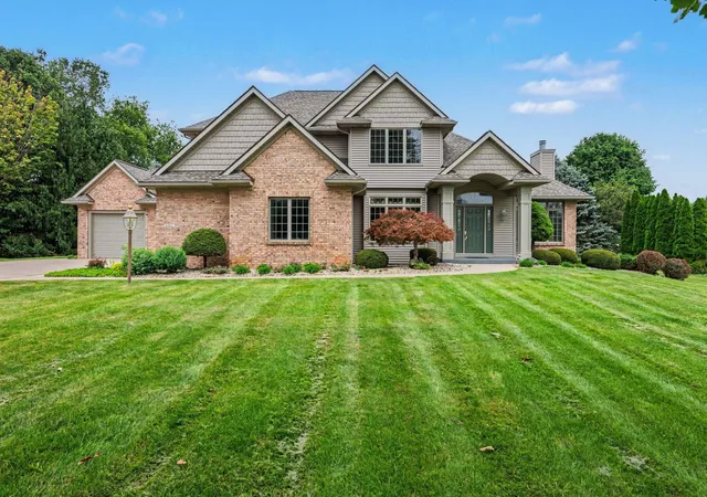 Photo 1 of Single family home for sale at 6462 Bayfield Dr, Kalamazoo, MI 49009 | MLS# 66026043509 | Listing updated on 2026-09-25