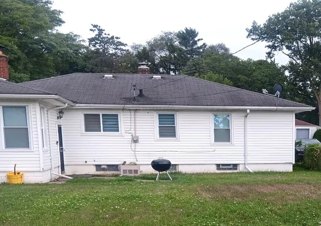3rd image of 20460 N Winston, Detroit, MI 48219 | MLS# 81026043506