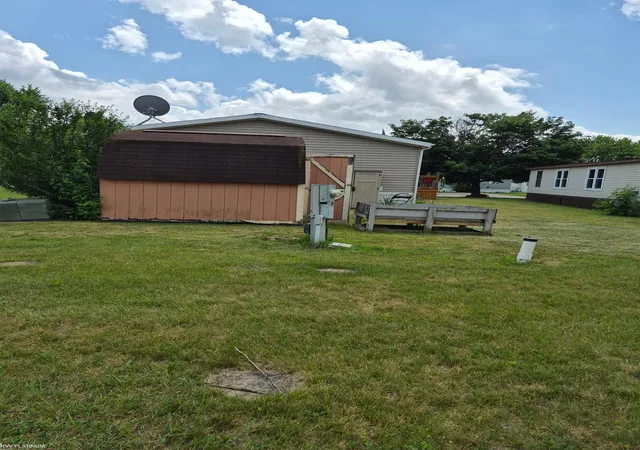 4th image of 366 Diamond Cir, Whitmore Lake, MI 48189 | MLS# 58050218989