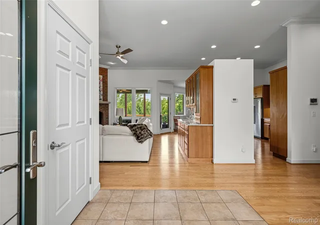 Photo 3 of Single family home for sale at 3520 Blue Heron Ct, Ypsilanti, MI 48198 | MLS# 20261066030 | Listing updated on 2026-09-06