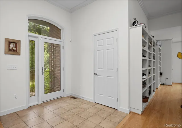 Photo 3 of Single family home for sale at 3520 Blue Heron Ct, Ypsilanti, MI 48198 | MLS# 20261066030 | Listing updated on 2026-09-06