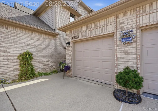Photo 3 of Condo for sale at 50717 Harbour View Dr N, New Baltimore City Macomb, MI 48047 | MLS# 20261066029 | Listing updated on 2026-09-01