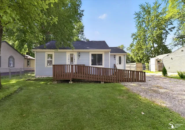 Photo 3 of Single family home for sale at 1028 Carlton Dr, Milan, MI 48160 | MLS# 57050219006 | Listing updated on 2026-08-21