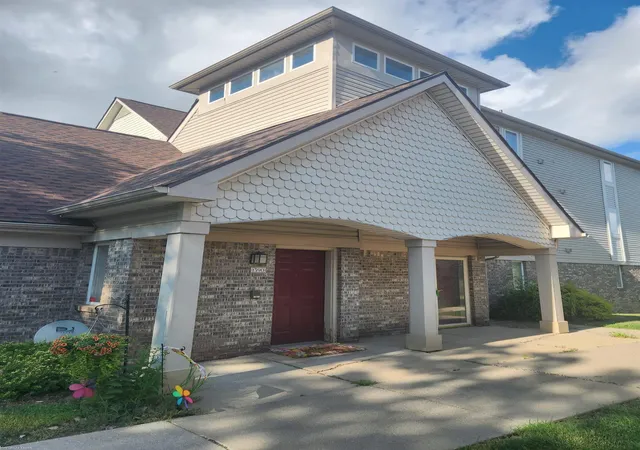 1st image of 1390 Constance Dr, Pontiac, MI 48340 | MLS# 58050219010
