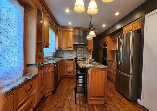 Photo 4 of Single family home for sale at 26061 Marlowe Pl, Oak Park, MI 48237 | MLS# 81026043530 | Listing updated on 2026-08-28