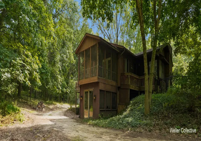 2nd image of 11030 Grand River Dr Se, Lowell, MI 49331 | MLS# 65026043531