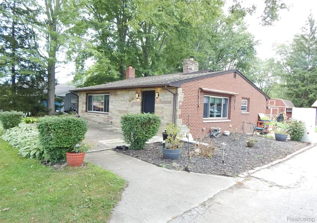 2nd image of 4006 N River Road Road, Fort Gratiot, MI 48059 | MLS# 20261066064