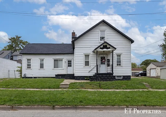1st image of 1465 Barclay St, Muskegon, MI 49441 | MLS# 65026043534