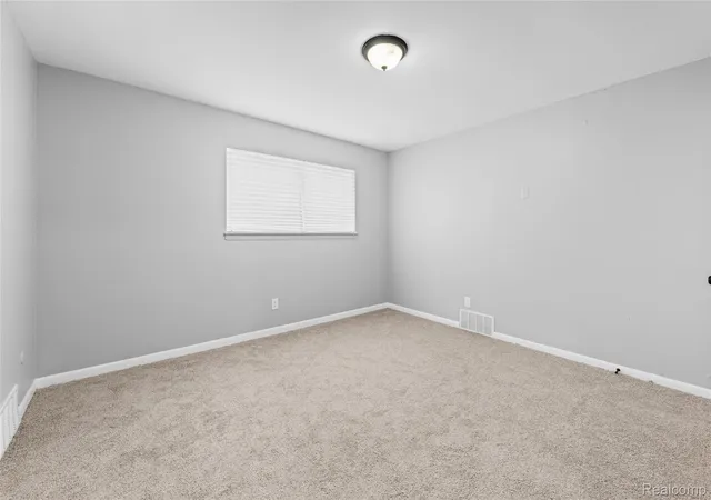 Photo 3 of Single family home for sale at 19925 Winthrop St, Detroit, MI 48235 | MLS# 20261066073 | Listing updated on 2026-08-22