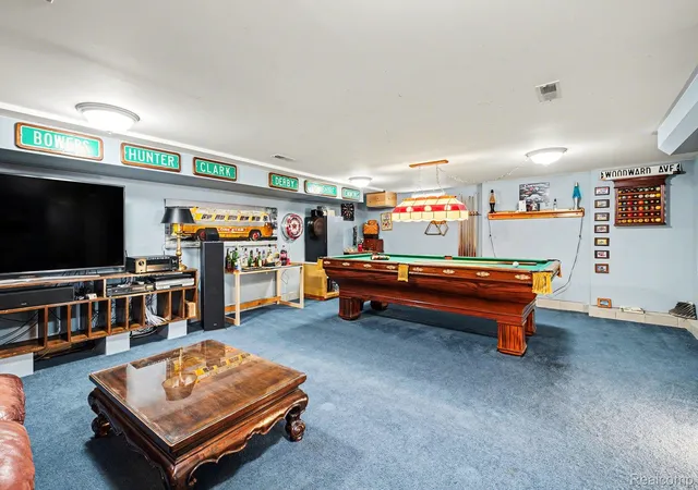 Photo 20 of Single family home for sale at 1235 Yorkshire Rd, Birmingham City Oakland, MI 48009 | MLS# 20261066085 | Listing updated on 2026-08-22