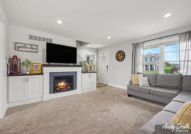 Photo 4 of Single family home for sale at 2561 Green Rush Ln, Zeeland, MI 49464 | MLS# 65026043562 | Listing updated on 2026-09-15