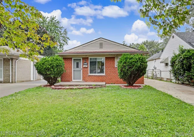 Photo 1 of Single family home for sale at 24114 Pennie St, Dearborn Heights, MI 48125 | MLS# 20261066117 | Listing updated on 2026-08-20