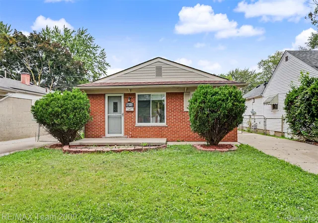 Photo 2 of Single family home for sale at 24114 Pennie St, Dearborn Heights, MI 48125 | MLS# 20261066117 | Listing updated on 2026-08-20