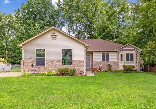 Photo 1 of Sale Pending at 11067 Ranch Home Ct, Shelby Charter Township Macomb, MI 48317 | MLS# 20261066119 | Listing updated on 2026-08-28