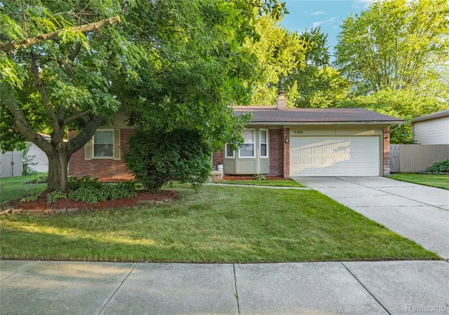Photo 3 of Single family home for sale at 34616 Shorewood St, Chesterfield, MI 48047 | MLS# 20261066127 | Listing updated on 2026-09-12