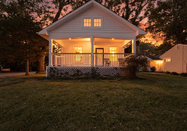 Photo 2 of Single family home for sale at 21505 Rockwell St, Farmington Hills, MI 48336 | MLS# 81026043587 | Listing updated on 2026-08-19