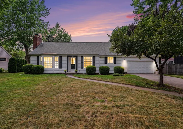 Photo 1 of Single family home for sale at 1725 Avalon Ave, Saginaw, MI 48638 | MLS# 65026043574 | Listing updated on 2026-09-09
