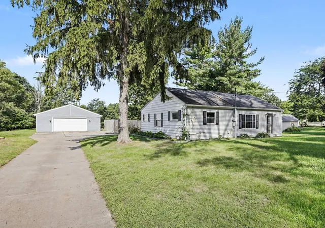 1st image of 181 Silver St, Battle Creek, MI 49014 | MLS# 64026043579