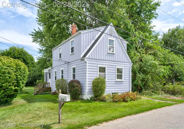 Photo 1 of Single family home for sale at 29700 Riverside Bay Ct, Harrison Charter Township Macomb, MI 48045 | MLS# 20261066140 | Listing updated on 2026-09-17