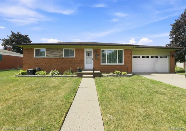 Photo 1 of Sale Pending at 32329 Susilane St, Roseville, MI 48066 | MLS# 20261066145 | Listing updated on 2026-09-03