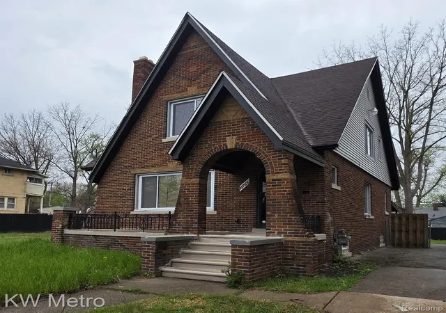 Photo 1 of Single family home for sale at 16765 Blackstone St, Detroit, MI 48219 | MLS# 20261066149 | Listing updated on 2026-08-20