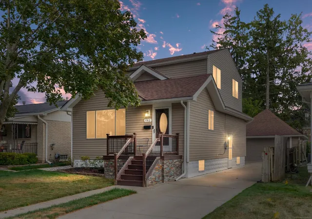 1st image of 342 N Marias Ave, Clawson, MI 48017 | MLS# 58050219044
