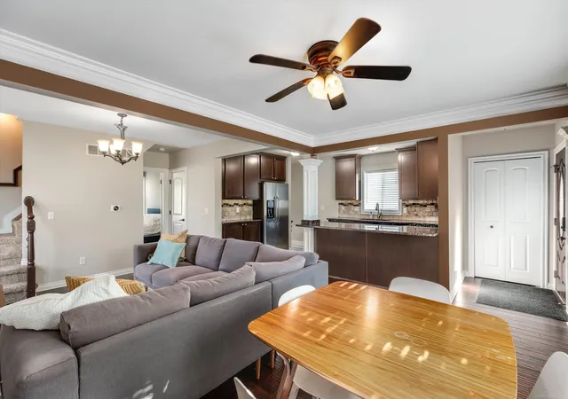 5th image of 342 N Marias Ave, Clawson, MI 48017 | MLS# 58050219044