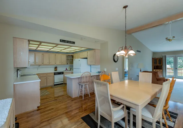 Listing Photo 3 - Condo for sale in building located at 6670 N Wentward Ct, Hudsonville, MI 49426 - Unit #66